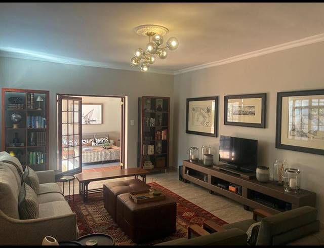 2 BEDROOM PROPERTY TO RENT IN WATERKLOOF RIDGE